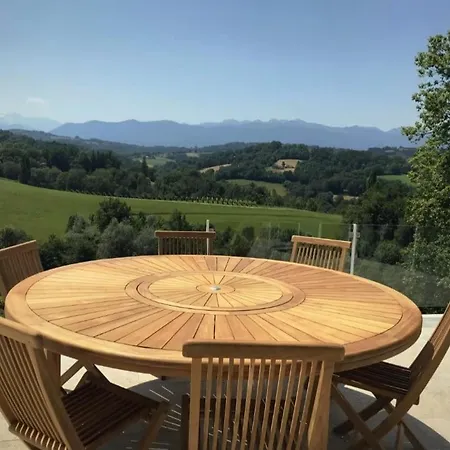 Maison Priats Maison d'hôtes *